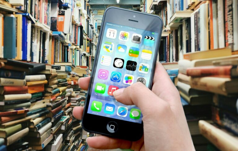 Smartphone-apps-boeken-boekenkast